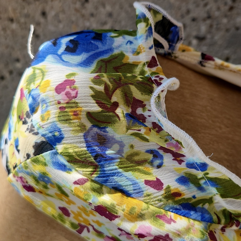 Y2K vibrant floral blouse - Picture 7 of 15